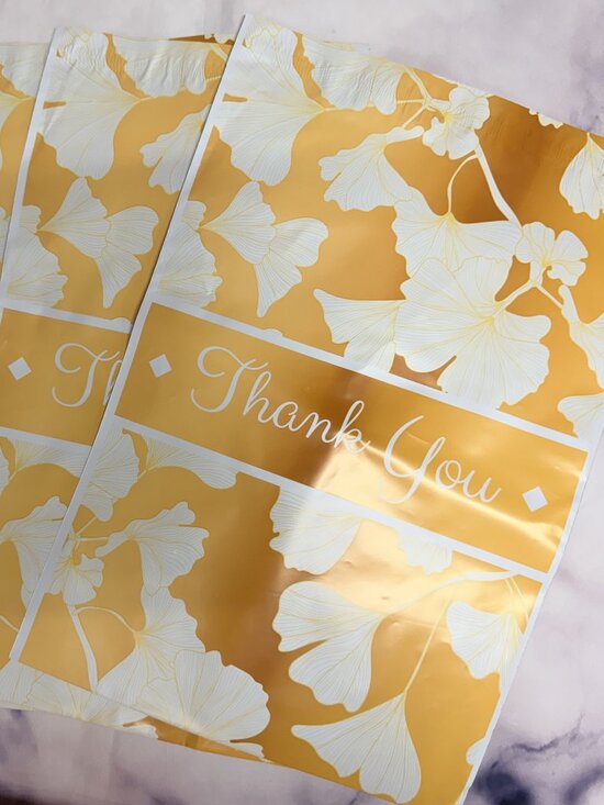 Other - 20 10x13 Yellow Floral designer poly mailer